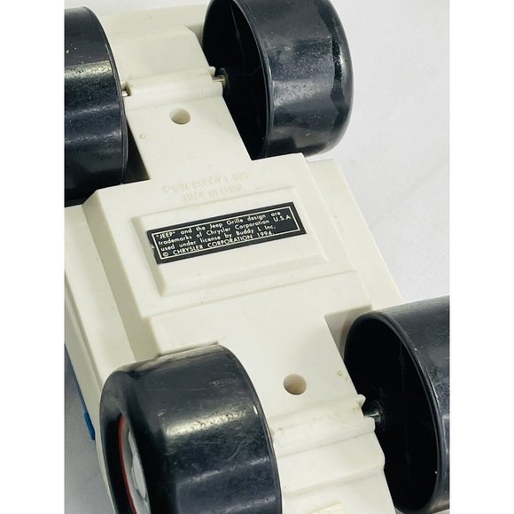 Rare Vintage 1994 Buddy L Jeep Wrangler Push Along Toy Truck Car Red White Blue - Picture 7 of 10